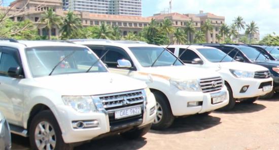 Who Used The Vehicles Parked Outside Prez Office?